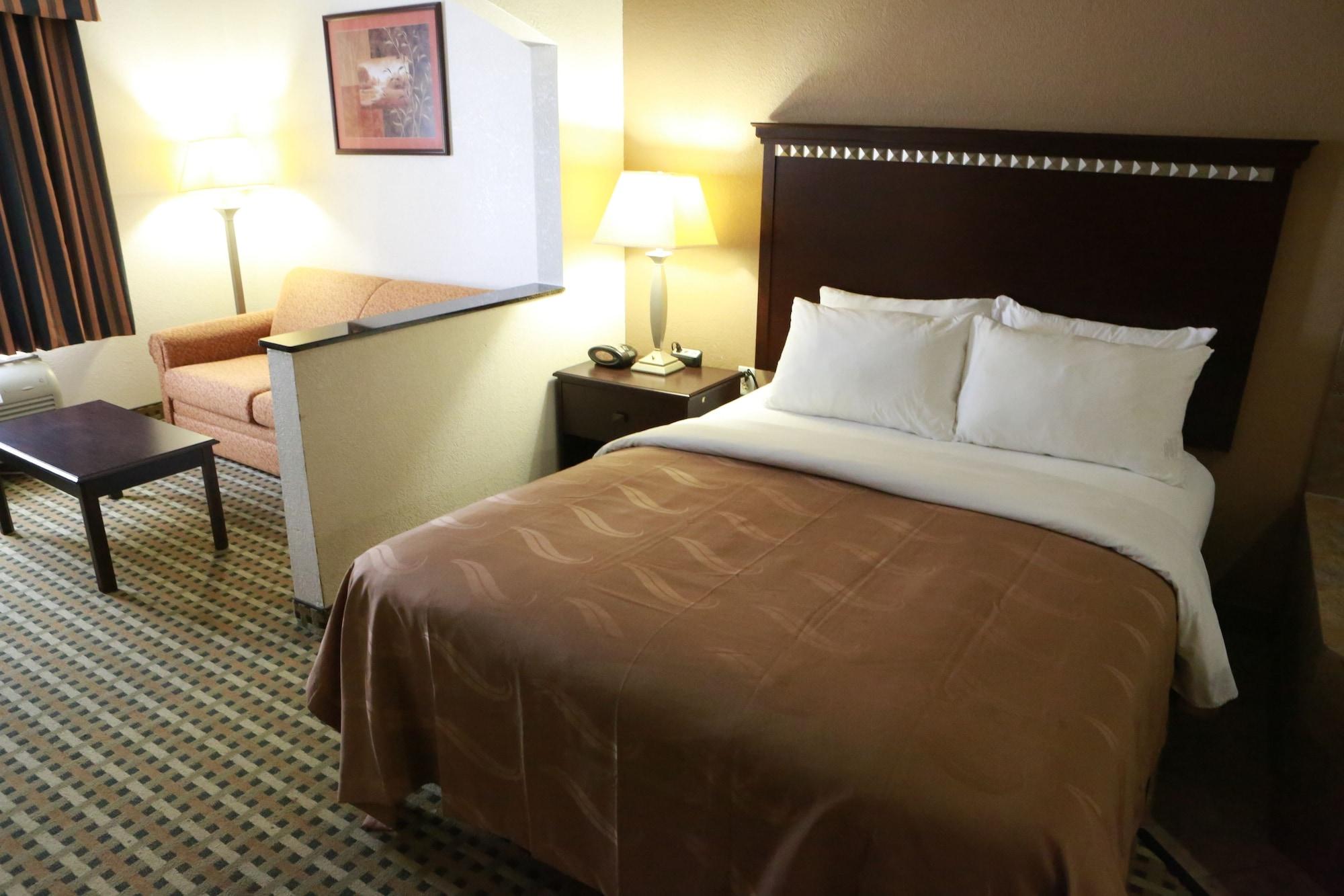 คอมฟอร์ต สวีท เบิร์ลสัน - ฟอร์ต เวิร์ท Hotel เบอร์ลิสัน ภายนอก รูปภาพ
