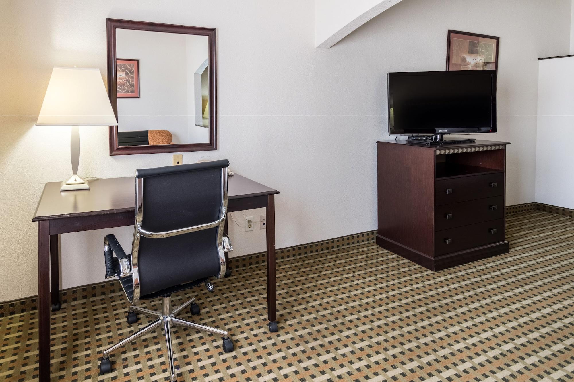คอมฟอร์ต สวีท เบิร์ลสัน - ฟอร์ต เวิร์ท Hotel เบอร์ลิสัน ภายนอก รูปภาพ